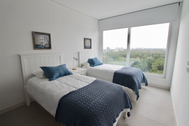 Le Parc III piso alto 